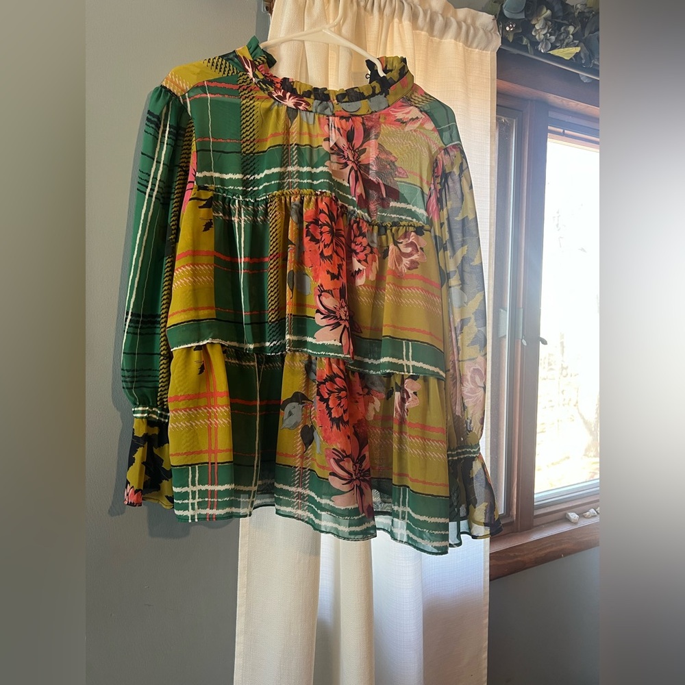 New York & Company Multicolor Patterned Blouse